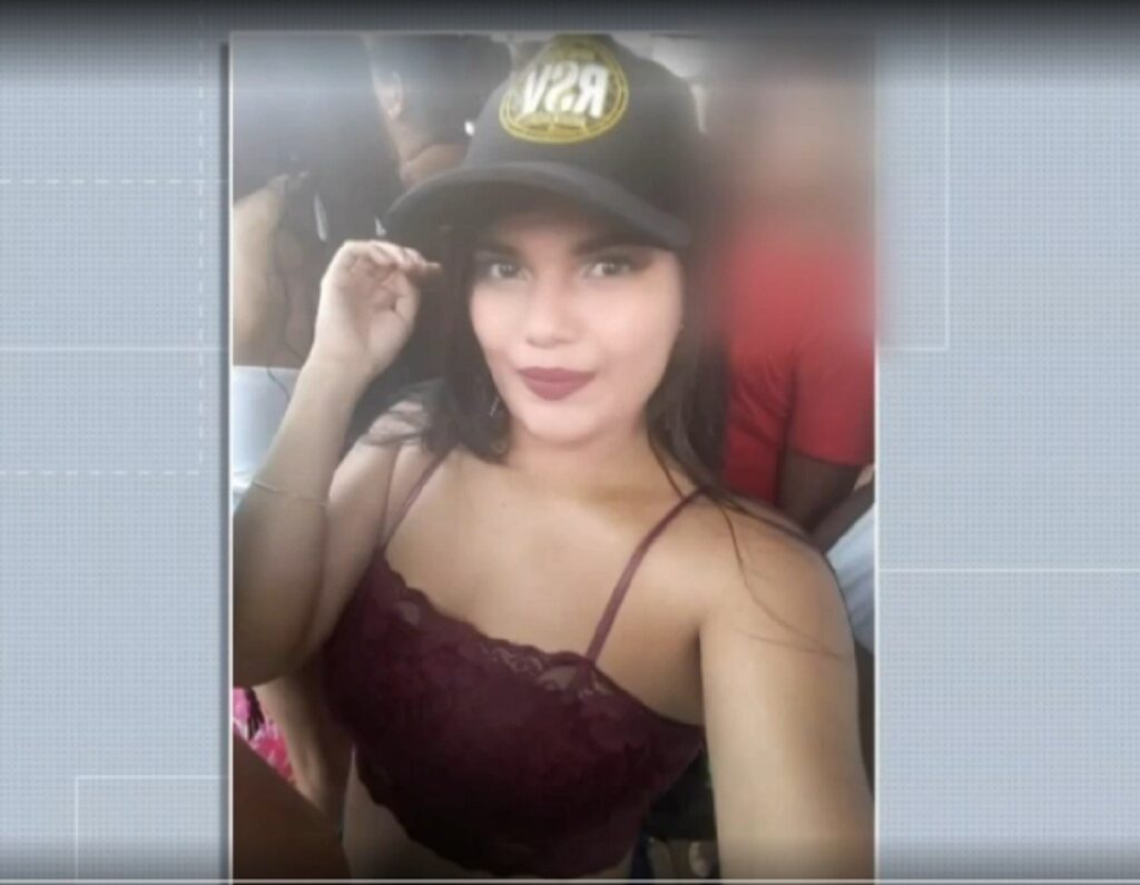 integrantes de uma facção criminosa que suspeitavam que a jovem mantinha amizade
