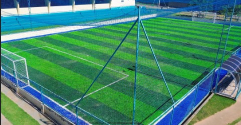 meio da Secretaria Municipal de Esporte e Lazer (SEMEL), realizou uma grande rev
