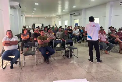 meio de oficinas técnicas, produtores rurais receberam instruções para acessar o