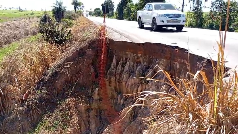 155 está ocorrendo no km 168, a apenas cerca de 1 km de onde ocorreu um rompimento total em fevereiro de 2025 (Foto: Ismael Rocha / Arauto News