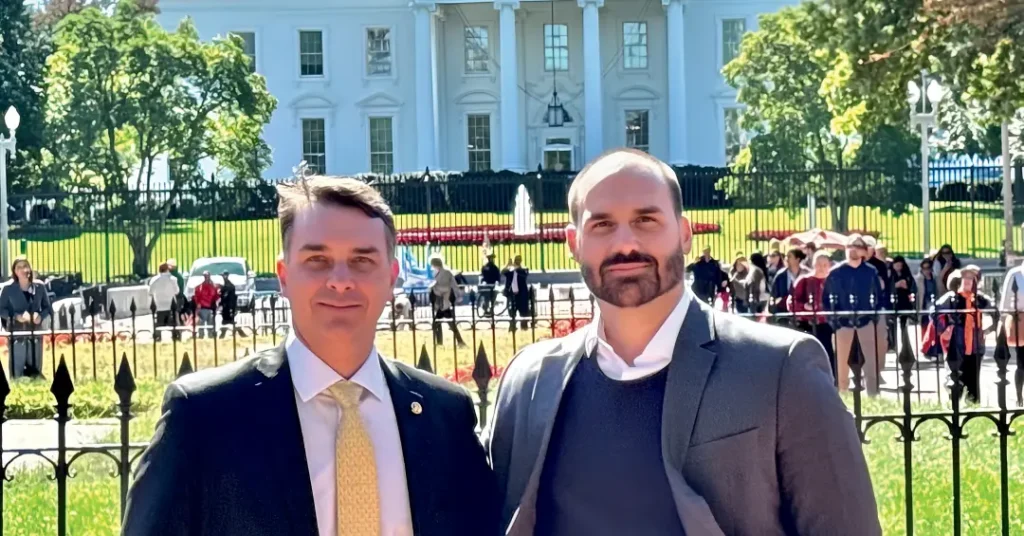 Eduardo Bolsonaro projeta vitória eleitoral ignorando mudanças no cenário político