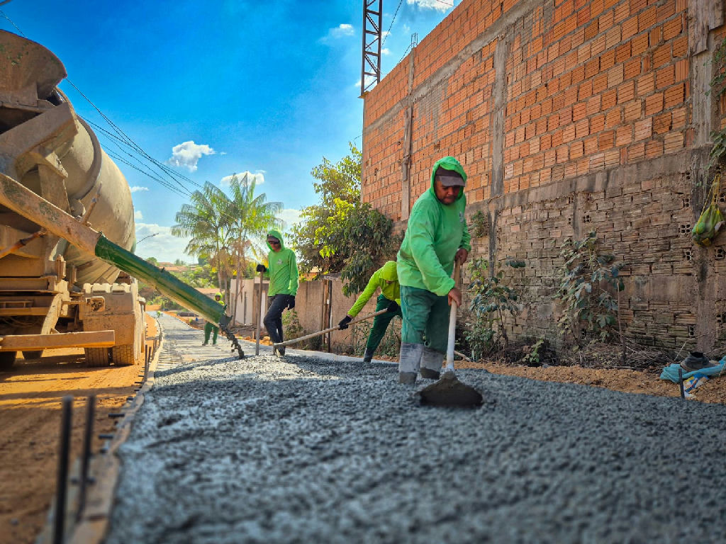 Pavimentação em concreto transforma mobilidade nos bairros Araguaia e Nossa Senhora Aparecida