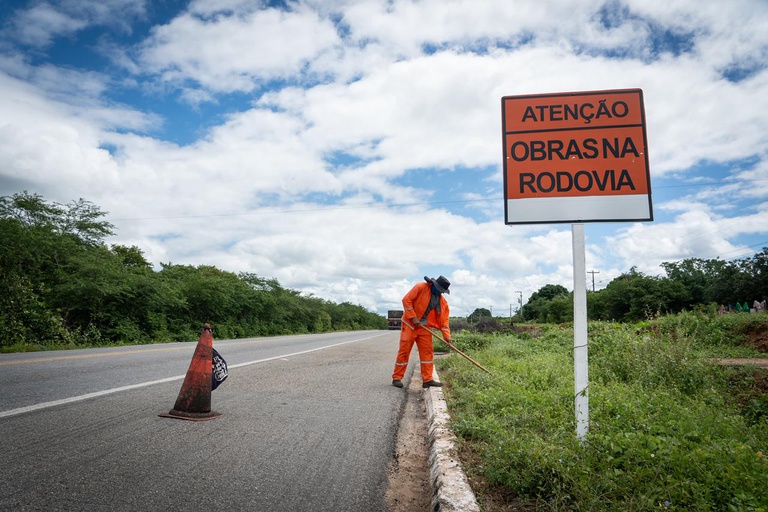 América Latina perde metade dos investimentos em infraestrutura por ineficiência, alerta BID
