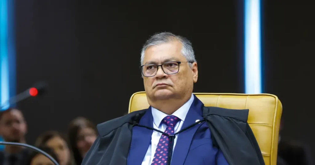 Flávio Dino ordena quebra de sigilo em investigação sobre produtora de 'Dark Horse'