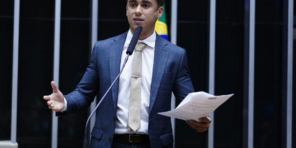 Ministra do TSE determina remoção de postagem de Nikolas Ferreira sobre Lula
