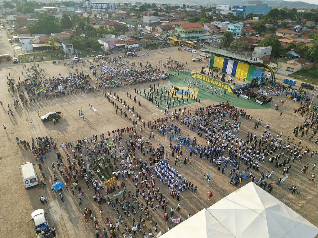Ourilândia do Norte celebra Independência com desfile cívico, 4 mil estudantes e destaque Kayapó