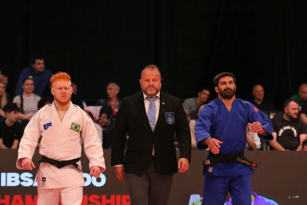 Thiego Marques brilha e Brasil conquista bronze no Mundial de Judô Paralímpico na Geórgia