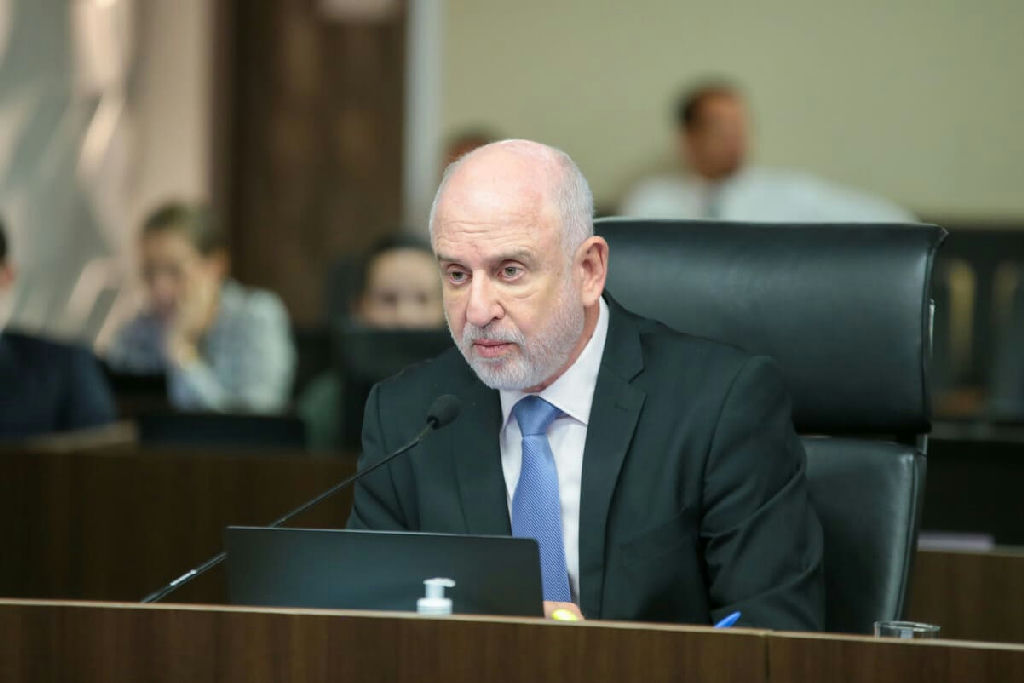 Voto de relator no TCU sobre contas vinculadas em concessões adia veredito crucial