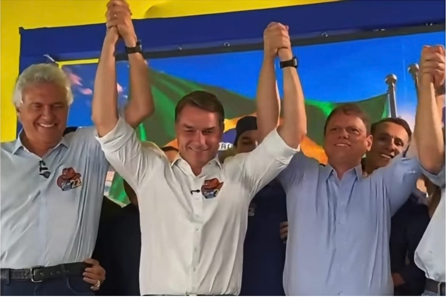 Caiado e Flávio Bolsonaro unem forças para o 2º turno das Eleições 2026