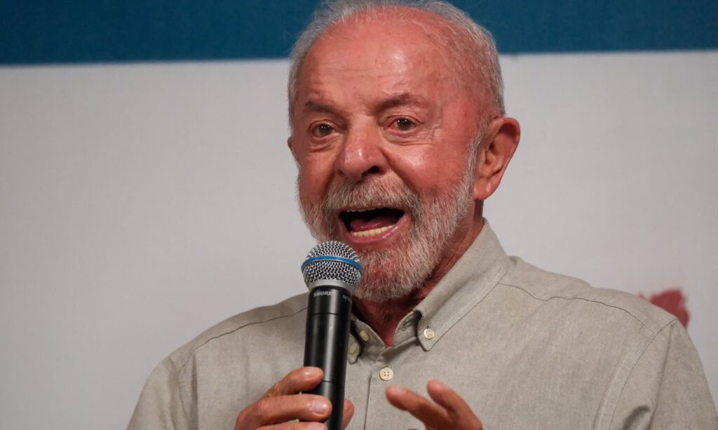 Campanha de lula concorda com exigência de flávio bolsonaro sobre sigilos antes do segundo turno