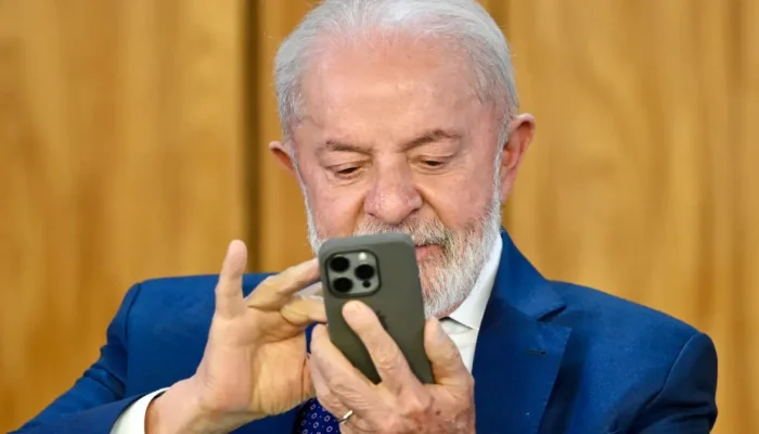 Campanha de Lula aponta interferência eleitoral da Meta, que nega veementemente as acusações