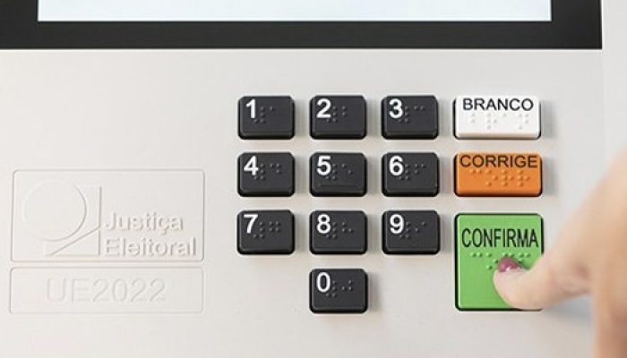Eleições 2026: veja como justificar ausência se estiver fora do domicílio eleitoral