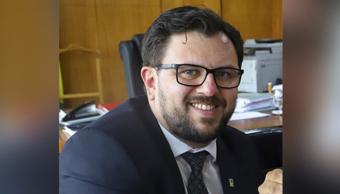 Ex-chefe de gabinete de Lula deixa campanha e gera crise em meio a investigações