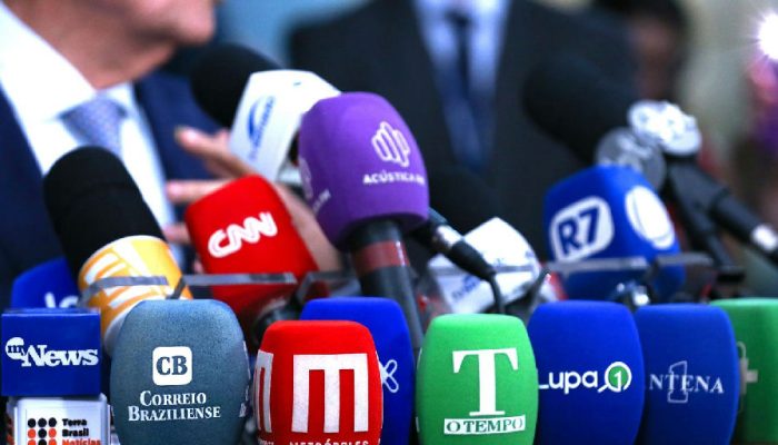 Fenaj cobra compromisso de candidatos com valorização profissional e regulação de plataformas