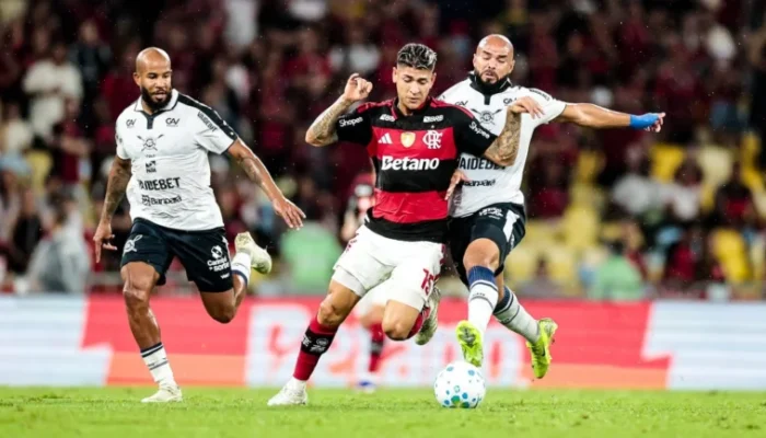 Flamengo desembarca em Belém na véspera do duelo decisivo contra o Remo pelo Brasileirão