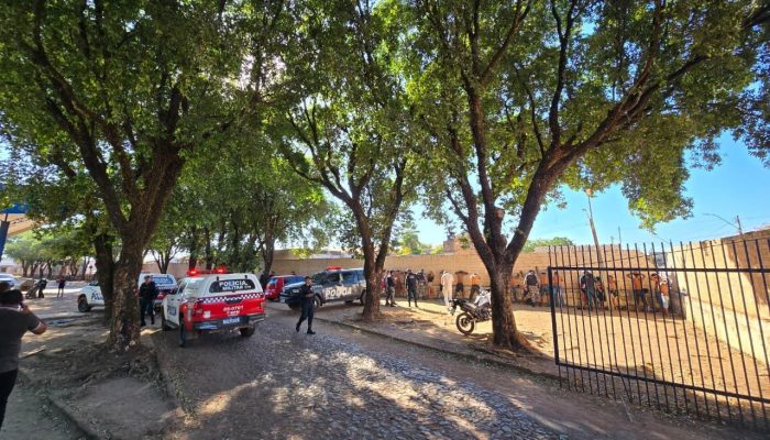 Força-tarefa realiza operação de segurança e acolhimento social na rodoviária de Redenção