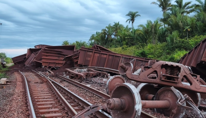 Trem de minério descarrila no MA e Vale suspende trem de passageiros na Estrada de Ferro Carajás (Foto: Reprodução/TV Mirante