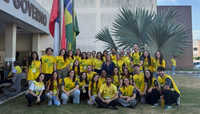 meio de formulários específicos para cada local onde ocorrerão as atividades. A