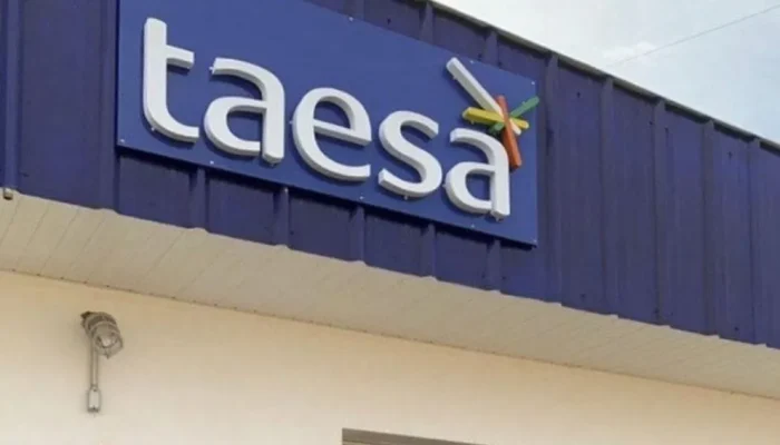 R$ 1,5 bilhão - CanalEnergia Quem Somos Anuncie Agenda Biblioteca Fale conosco F