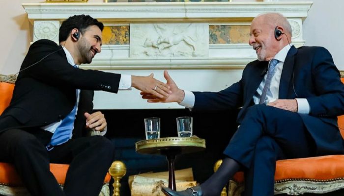 Lula recebe elogio de 'inspiração' do prefeito de Nova York em reunião bilateral