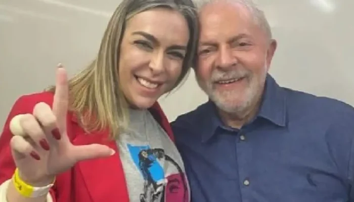 Mensagens revelam suposta captação de recursos para filme de Lula em gestões petistas