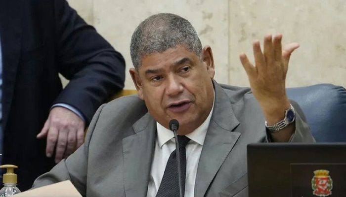 Milton Leite se apresenta à polícia em Mogi das Cruzes após investigação sobre PCC no transporte