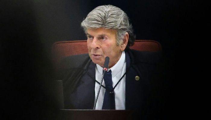 Ministro Fux do STF solicita acesso a inquéritos sigilosos de Jair Bolsonaro
