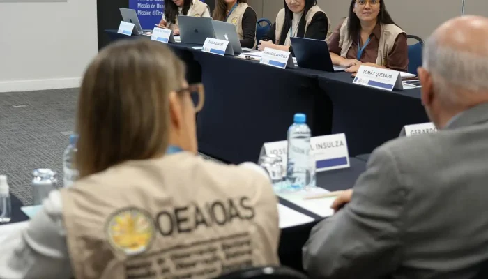 Observadores da OEA destacam lisura da eleição brasileira, mas alertam para desinformação