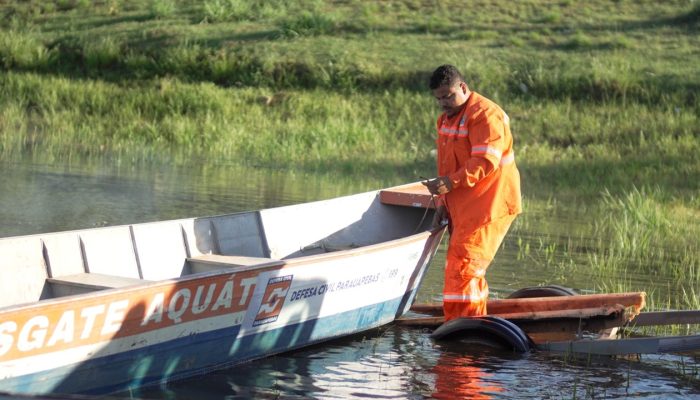 Parauapebas: Defesa Civil e prefeitura realizam mutirão de limpeza no lago Nova Carajás