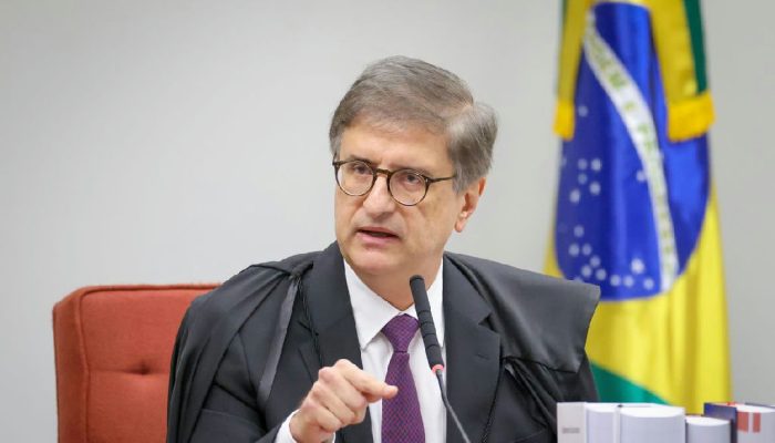 PGR descarta abuso de autoridade e rejeita apuração contra André Mendonça no STF