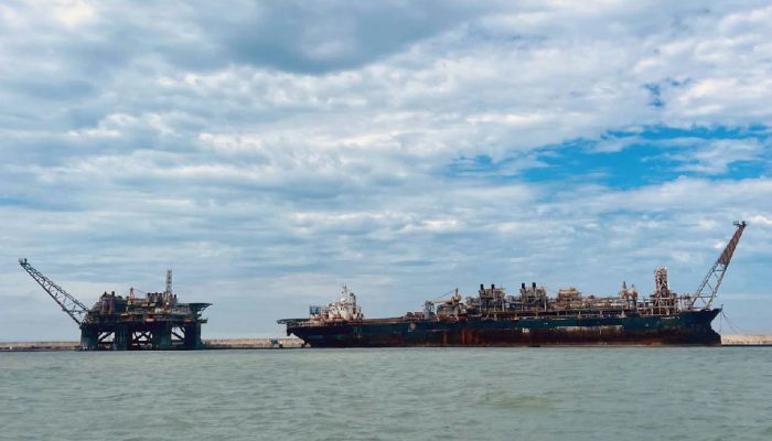 Porto do Açu mira expansão bilionária para liderar descomissionamento de plataformas