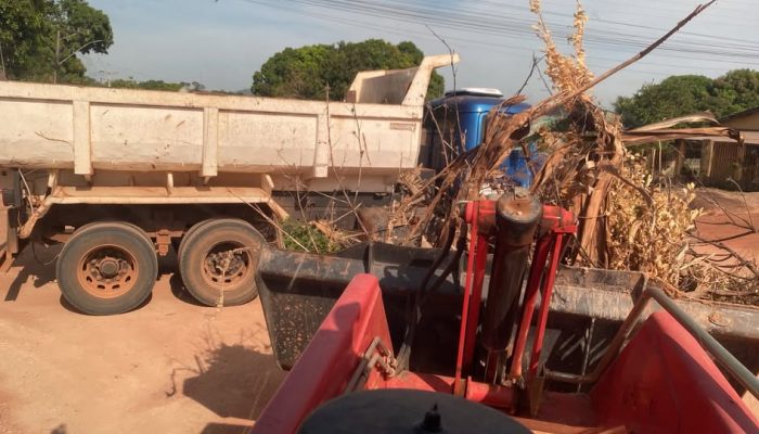 Prefeitura de Redenção segue ações de limpeza em ruas e córregos do município