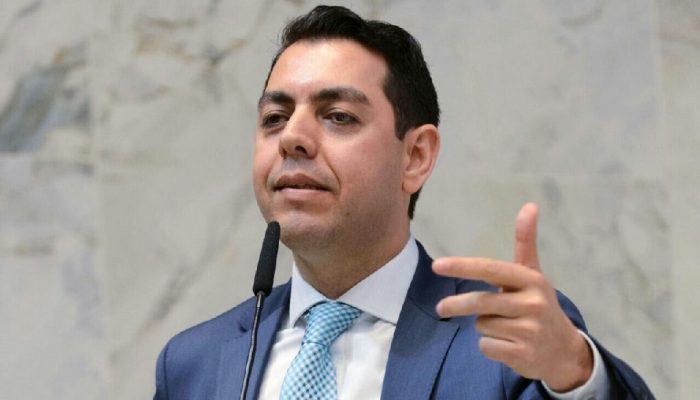 Presidente da APS cobra autonomia e aponta entraves no projeto do Tecon 10