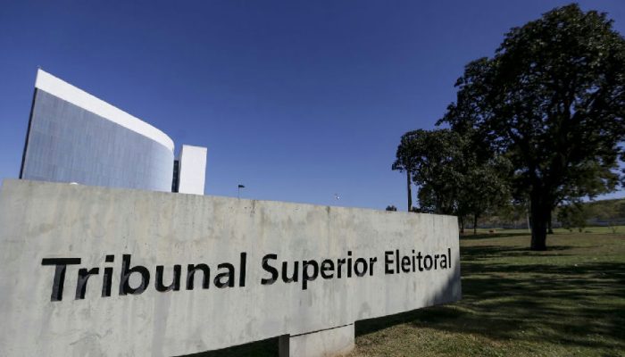 Presidente do TSE alerta campanhas sobre alta na judicialização eleitoral