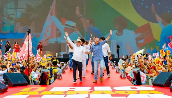 PT em compasso de espera pelo engajamento de Eduardo Paes na campanha de Lula para o segundo turno