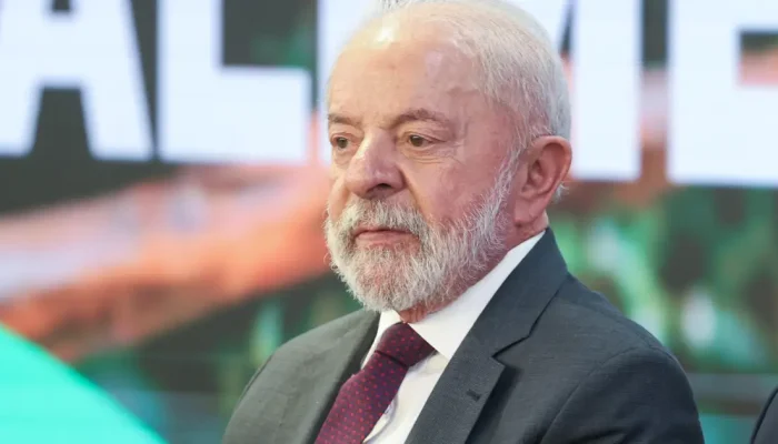 Queda em pesquisas de Minas Gerais alerta campanha de Lula