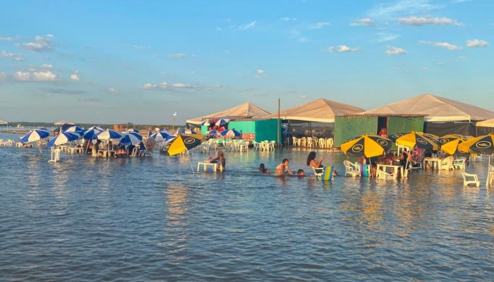 Shows artísticos e concurso de beleza movimentam a Praia Verde em Conceição do Araguaia