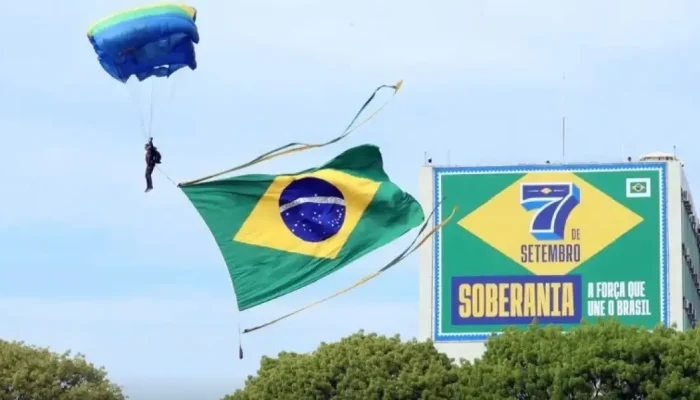 Soberania e protagonismo feminino marcam desfile de 7 de Setembro em Brasília