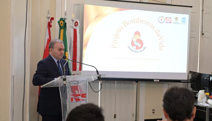 Tce-pa incentiva servidores a doar recipientes para o Banco de Leite da Santa Casa no Agosto Dourado