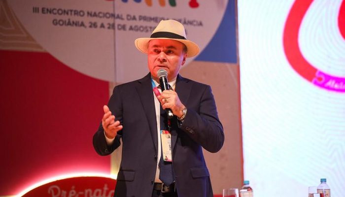 Vice-presidente do Tce-pa discute políticas para a primeira infância em Goiânia