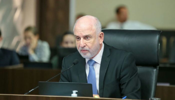 Voto de relator no TCU sobre contas vinculadas em concessões adia veredito crucial